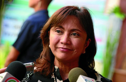 Robredo ratings down